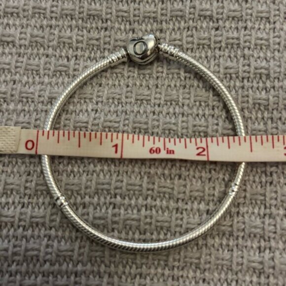 Pandora Bracelet - Picture 3 of 7